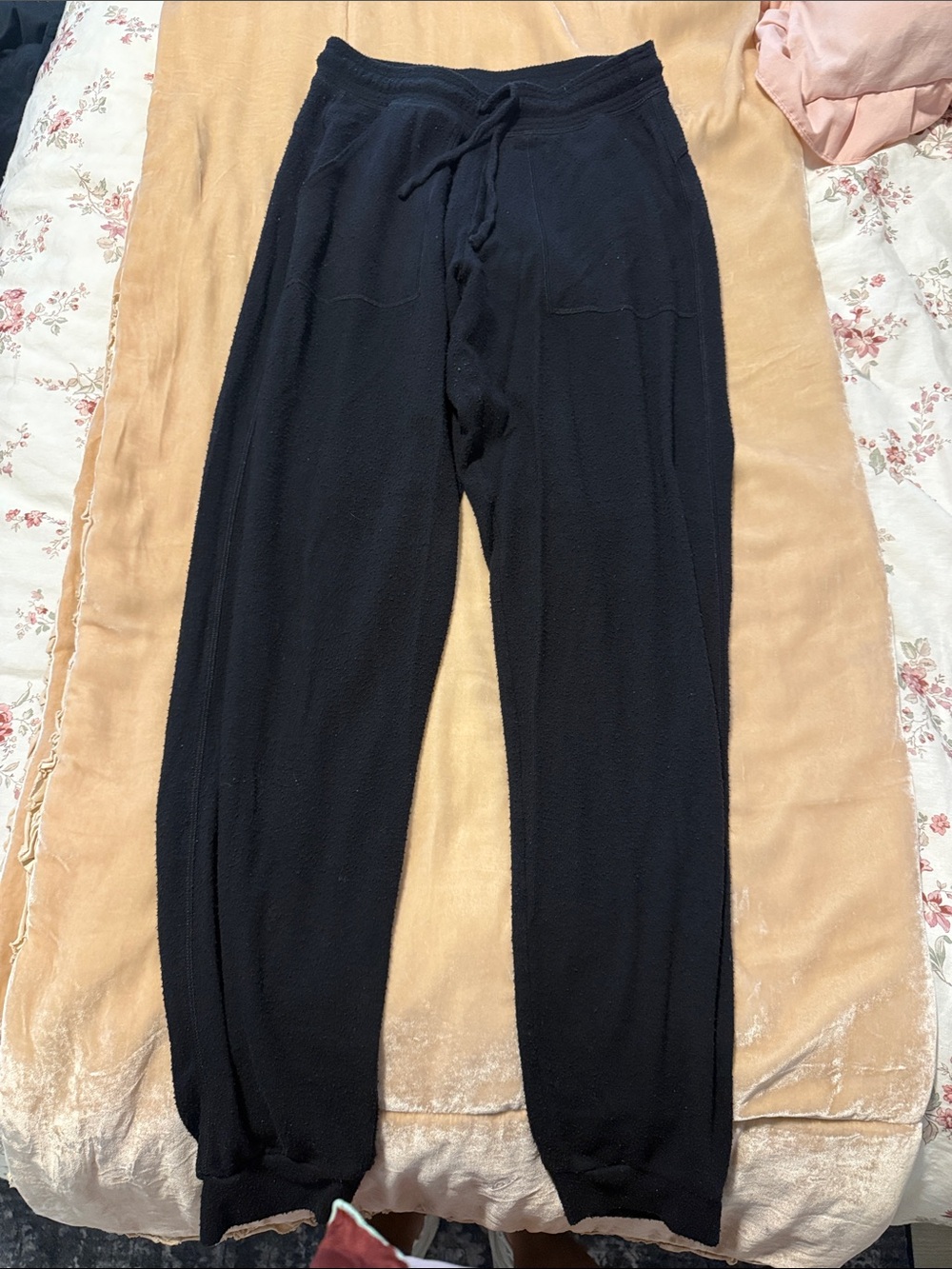 ALO Yoga Black Knit Women's Jogger Pants
